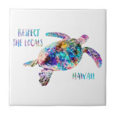 リスペクトザローカルズシーカメ絞り染めビーチ引用文 タイル (正面)