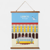 リスボンイエロートラムヴィンテージスタイル 吊り下げ型タペストリー (正面)