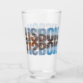 リスボン文字は反射と古い街並みを構成 タンブラーグラス (裏面)