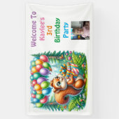 リスレルウッドランドをテーマにした誕生日 パーソナライズされた 横断幕 (縦)