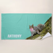 リス吹ルの泡の動物の写真 ビーチタオル (正面)