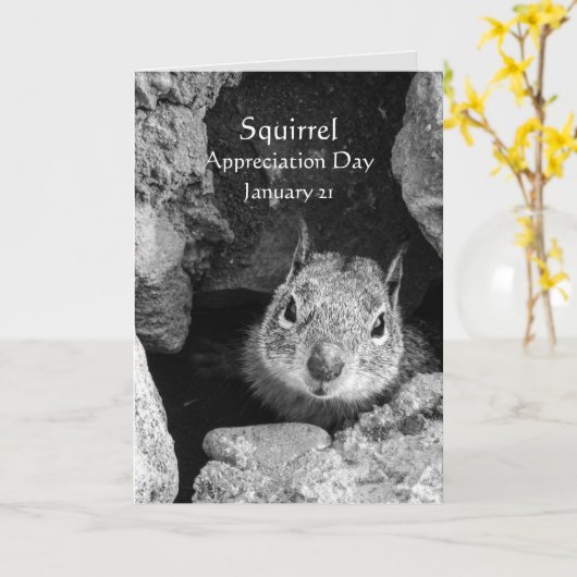リス感謝の日1月21日写真 カード (黄色い花)