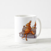リス2人 コーヒーマグカップ (正面右)