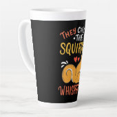 リス・ウイスラーと呼ばれている カフェラテマグ (左アングル)