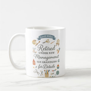 リタイアタイポグラフィアート&クラフツのカスタマイズ コーヒーマグカップ