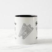 リタイアトラベルをテーマにしたパーティーワールドマップヴィンテージ ツートーンマグカップ (中央)