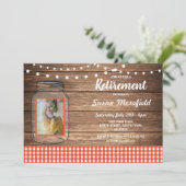 リタイアメントパーティー素朴ジャーウッドレッドギンガムフォト 招待状 (スタンド正面)
