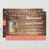 リタイアメントパーティー素朴ジャーウッドレッドギンガムフォト 招待状 (正面/裏面)