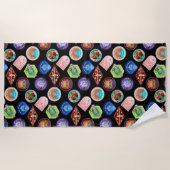 リックとモルティ™ |外部空間パッチパターン ビーチタオル (正面)