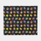 リックとモルティ™ |旋回サイケデリックパターン フリースブランケット (正面(横))