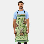 リットブラウンバンニーズホッピングオングリーン エプロン (着用した状態)