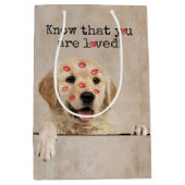 リップスティックキス付きゴールデンレトリバー ミディアムペーパーバッグ (正面)