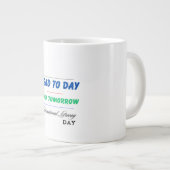 リテラシー国際的デイコーヒーマグ ジャンボコーヒーマグカップ (正面右)