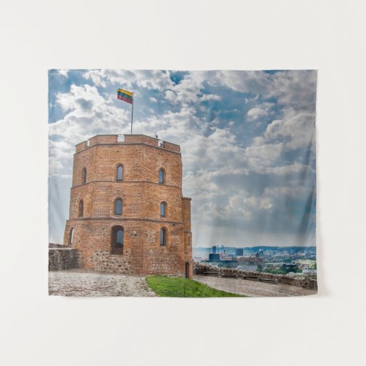 リトアニアのヴィリニュスにあるゲディミナスタワー タペストリー (正面(横))