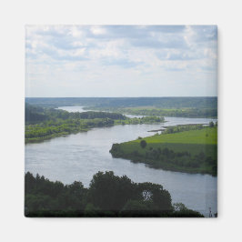 リトアニアのヴィルキジャにあるネムナス川 – - マグネット