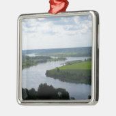 リトアニアのヴィルキジャにあるネムナス川 – - メタルオーナメント (左)