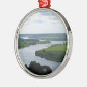 リトアニアのヴィルキジャにあるネムナス川 – - メタルオーナメント (左)