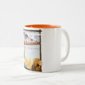 リトアニア – アドベンチャートラベルポスター ツートーンマグカップ (正面右)