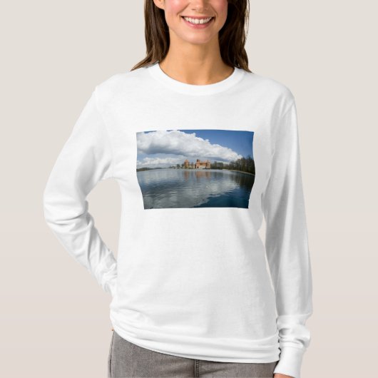 リトアニア トラカイ 半島城 Tシャツ (正面)