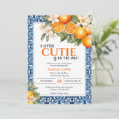 リトルかわいこちゃんは途中で編集可能な赤ちゃんシャワー 招待状 (スタンド正面)