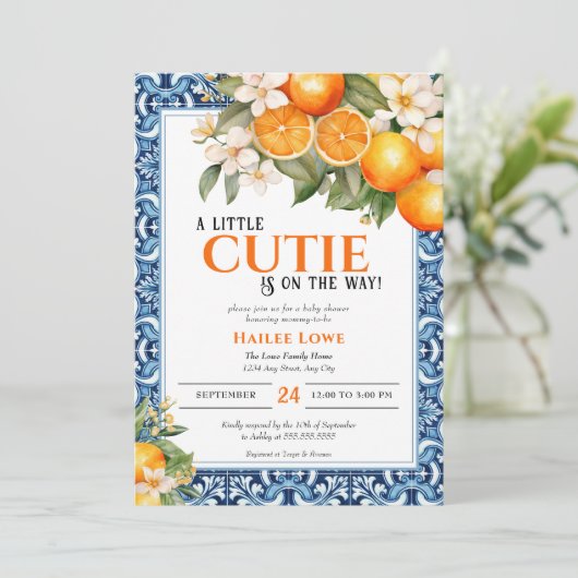 リトルかわいこちゃんは途中で編集可能な赤ちゃんシャワー 招待状 (スタンド正面)