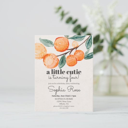 リトルかわいこちゃんオレンジガールバースデー招待状 ポストカード (スタンド正面)