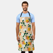 リトルかわいこちゃんオレンジパターン エプロン (着用した状態)