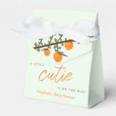 リトルかわいこちゃんオレンジ男女兼用色ベビーシャワー フェイバーボックス (正面サイド)