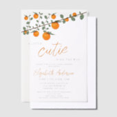 リトルかわいこちゃんオレンジ男女兼用色ベビーシャワー ベラム紙招待状 (オフセット)