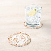 リトルかわいこちゃんパイが1歳の誕生日を回している ペーパーコースター (インサイチュ)