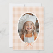 リトルかわいこちゃんパイは2つの写真2番目の誕生日パーティー 招待状 (裏面)