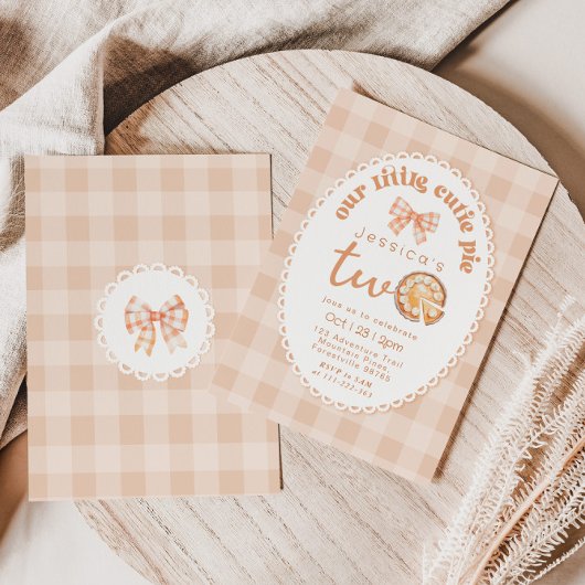 リトルかわいこちゃんパイは2歳の誕生日パーティー 招待状