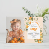 リトルかわいこちゃん柑橘類1st誕生日ガールフォト 招待状 (スタンド正面)