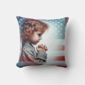 リトルアメリカン祈ガール クッション (正面)