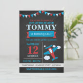 リトルアヴィエーターかわいい飛行機の黒板の誕生日 招待状 (スタンド正面)