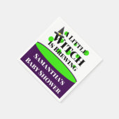 リトルウィッチがハロウィーンの赤ちゃんシャワーを醸造している スタンダードカクテルナプキン (角)