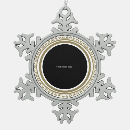 リトルエンジェル –  スノーフレークピューターオーナメント (正面)