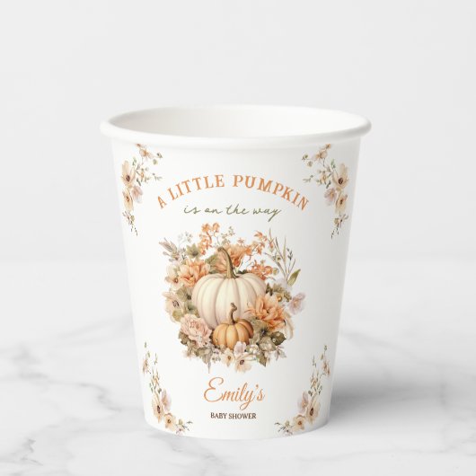 リトルカボチャはニュートラルな赤ちゃんシャワーの途中にある 紙コップ (正面)