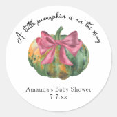 リトルカボチャは秋の赤ちゃんシャワーの途中にある ラウンドシール (正面)