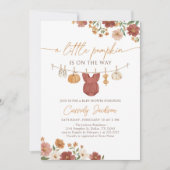 リトルカボチャ女の子の衣服赤ちゃんシャワー 招待状 (正面)