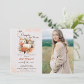 リトルカボチャ秋ワイルドフラワーパターンベビーシャワー 招待状 (スタンド正面)