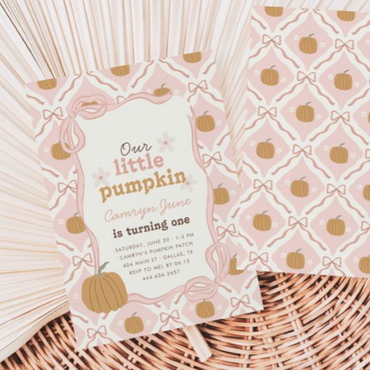 リトルカンプキンピンク名門私立校風のコケット1歳の誕生日 招待状