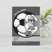 リトルクールスモダンライカーサッカー誕生日 招待状 (スタンド正面)