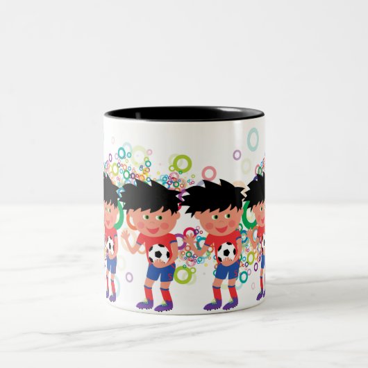 リトルサッカースター:アウトドアスポーツの子供 ツートーンマグカップ (中央)