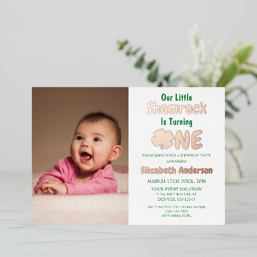 リトルシャムロック1歳の誕生日 箔招待状 (立ち正面)