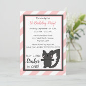 リトルスティンカーピンクストライプ誕生日スカンクファースト 招待状 (スタンド正面)