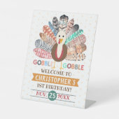 リトルターキー感謝祭あらゆる年齢の誕生日パーティー 台座サイン (正面)