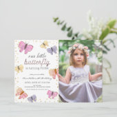 リトルバタフライガール誕生日フォト招待状 招待状 (スタンド正面)