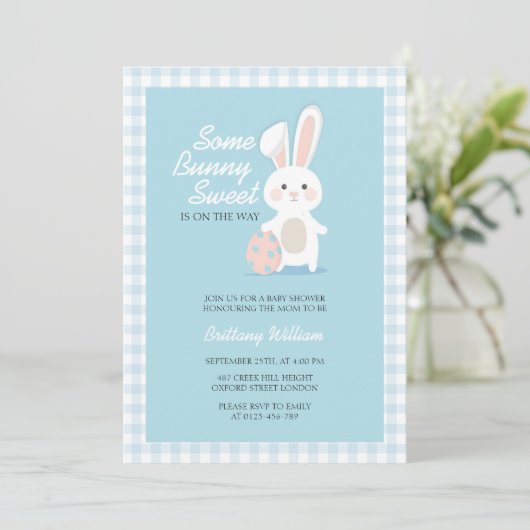 リトルバニーイースター市松模様にベビーシャワー 招待状 (スタンド正面)