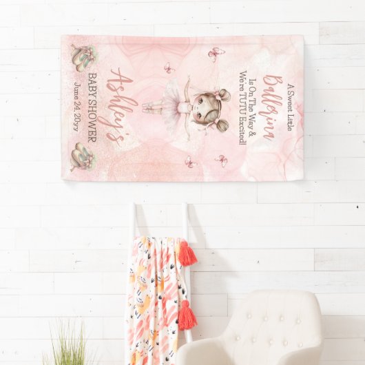 リトルバレリーナはチュチュ赤ちゃんシャワーの途中にある 横断幕 (インサイチュ)